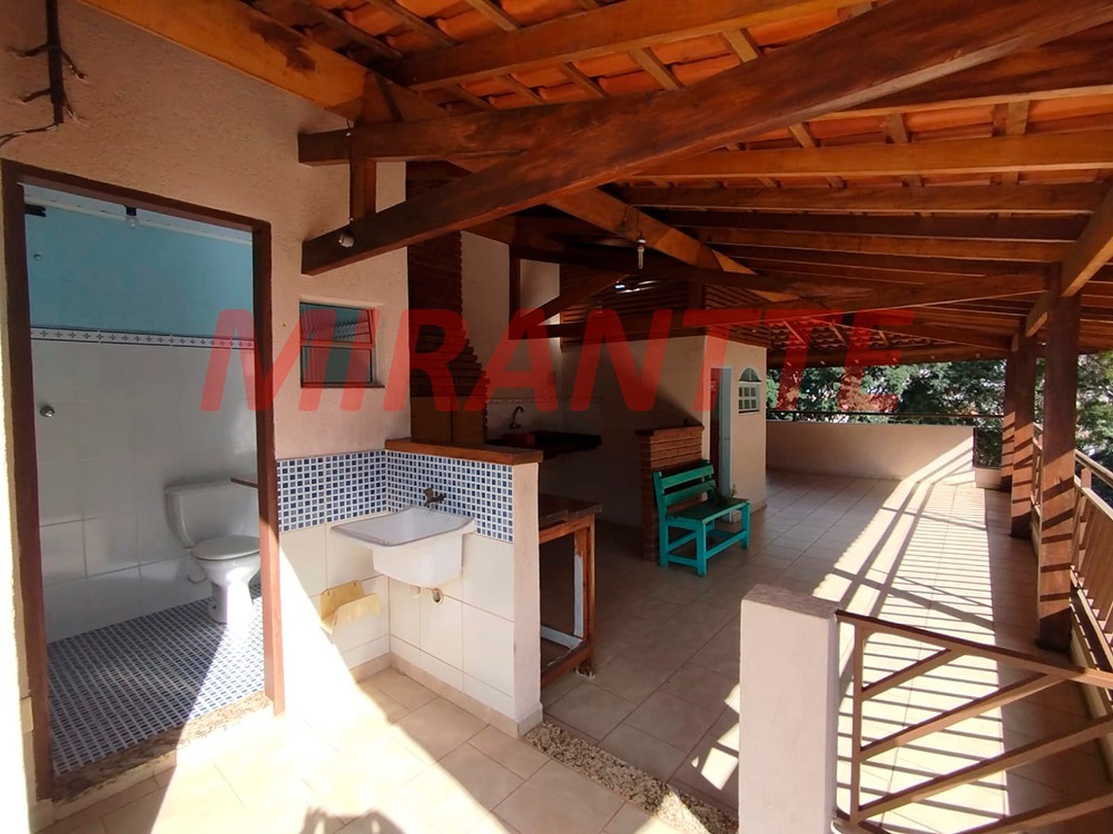 Sobrado de 148m² com 5 quartos em Parque Casa De Pedra