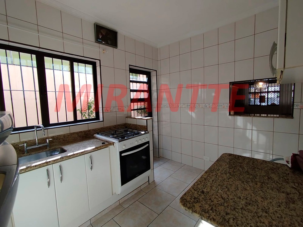 Sobrado de 148m² com 5 quartos em Parque Casa De Pedra