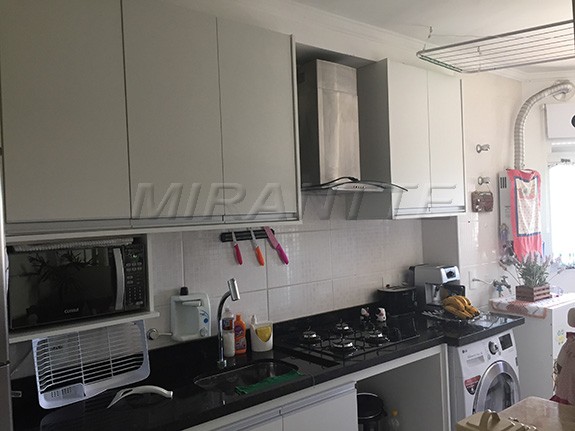Apartamento com 2 quartos em Vila Nova Cachoeirinha