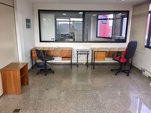 Comercial de 106m² em Santana