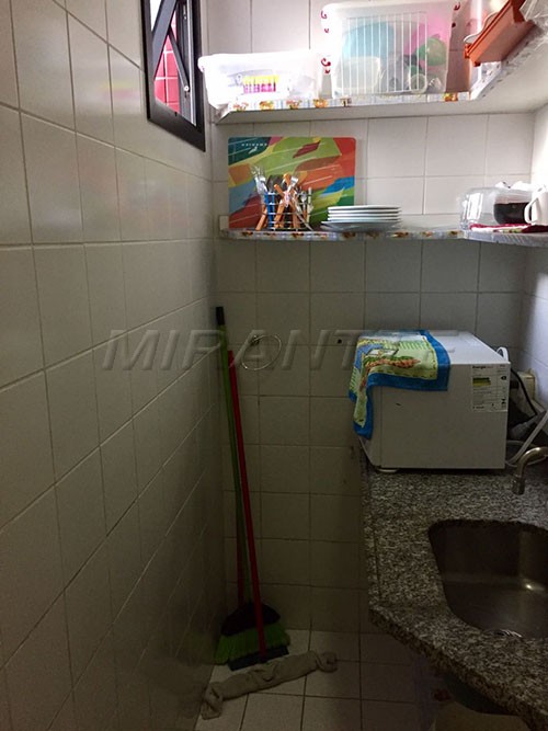 Comercial de 106m² em Santana