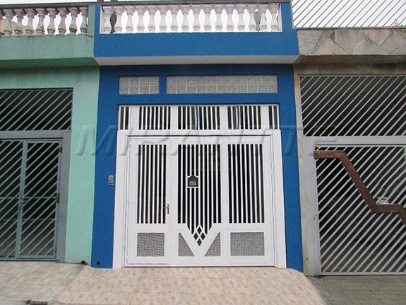 Sobrado com 3 quartos em Casa Grande