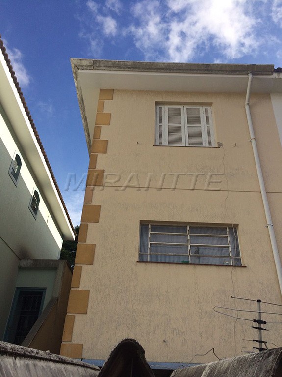 Sobrado de 170m² com 2 quartos em Vila Nova Cachoeirinha