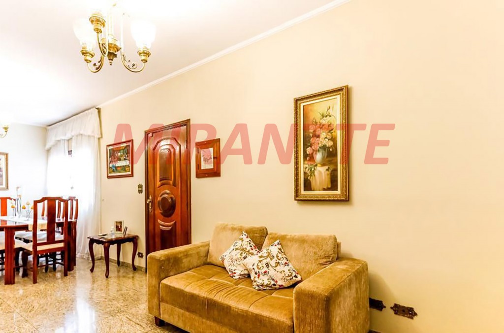 Sobrado de 260m² com 4 quartos em Vila Nova Mazzei