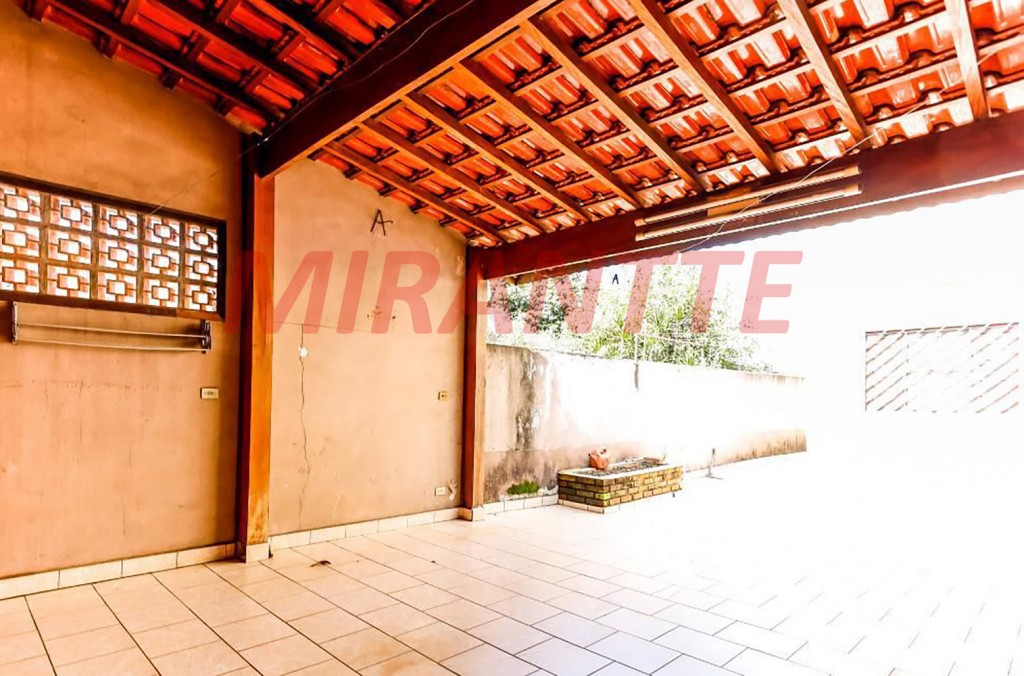 Sobrado de 260m² com 4 quartos em Vila Nova Mazzei