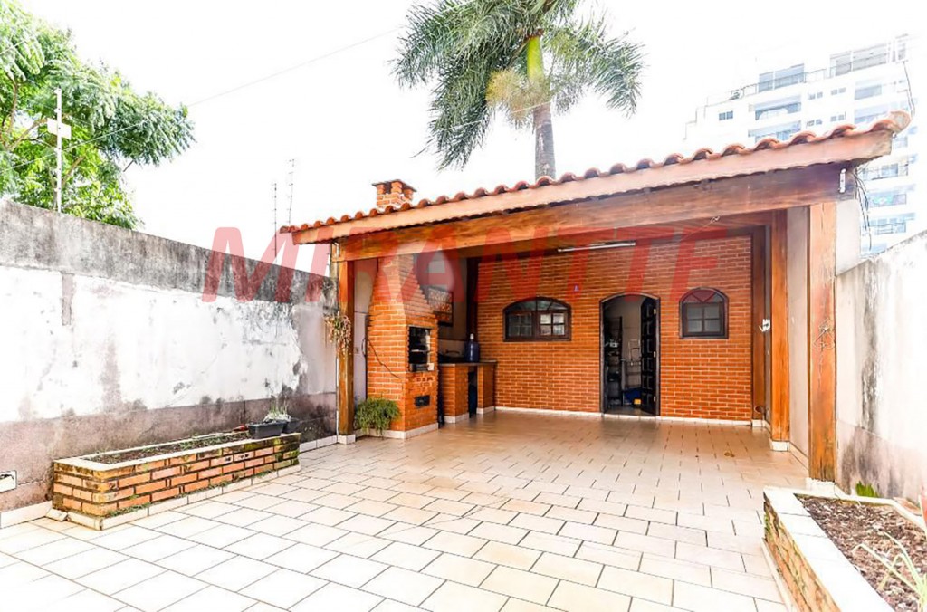 Sobrado de 260m² com 4 quartos em Vila Nova Mazzei