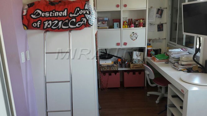Apartamento de 0.92m² com 3 quartos em Parada Inglesa