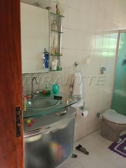 Sobrado de 340m² com 3 quartos em Jardim Brasil