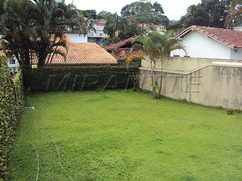 Casa terrea de 400m² com 4 quartos em Tremembe