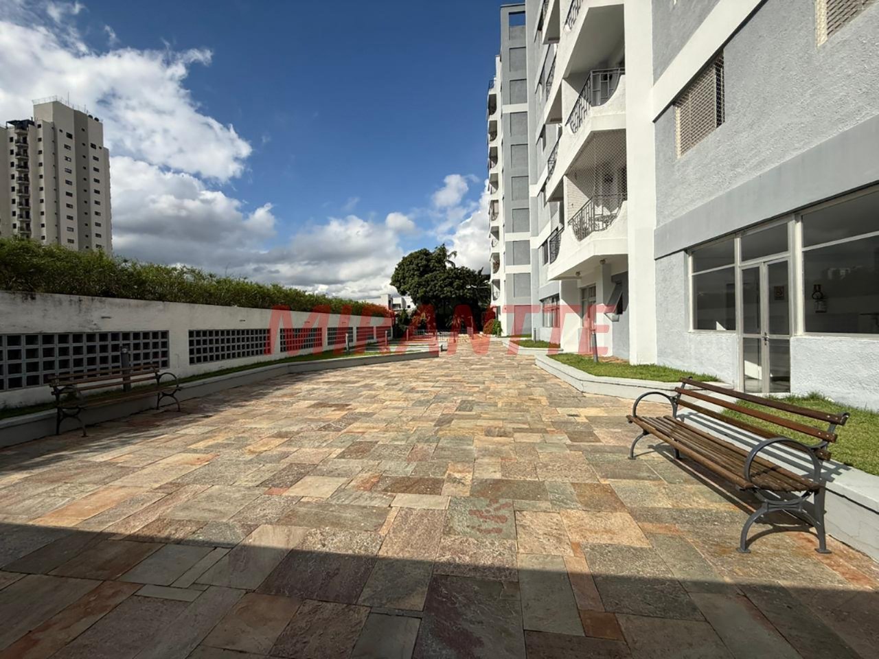 Cobertura de 147m² com 3 quartos em Água Fria