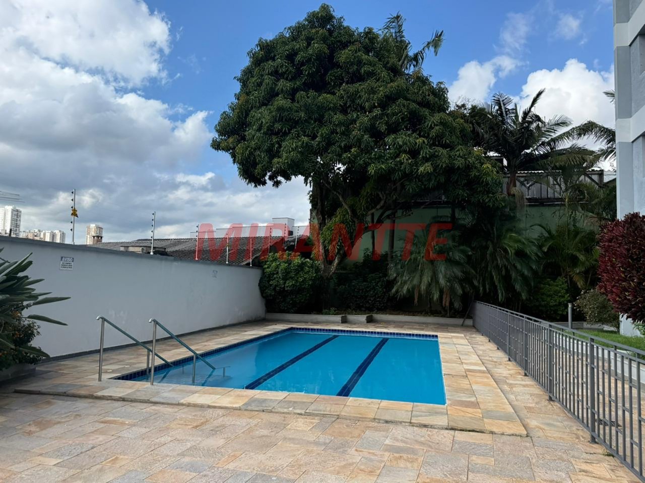 Cobertura de 147m² com 3 quartos em Água Fria