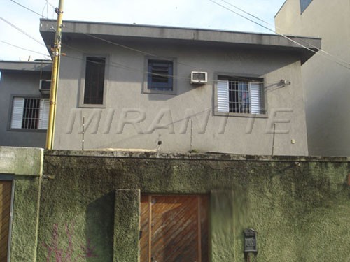 Sobrado de 193m² com 3 quartos em Santana