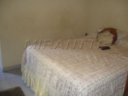 Sobrado de 193m² com 3 quartos em Santana