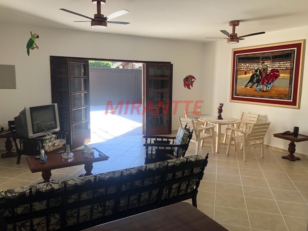 Casa terrea de 200m² com 3 quartos em Maresias