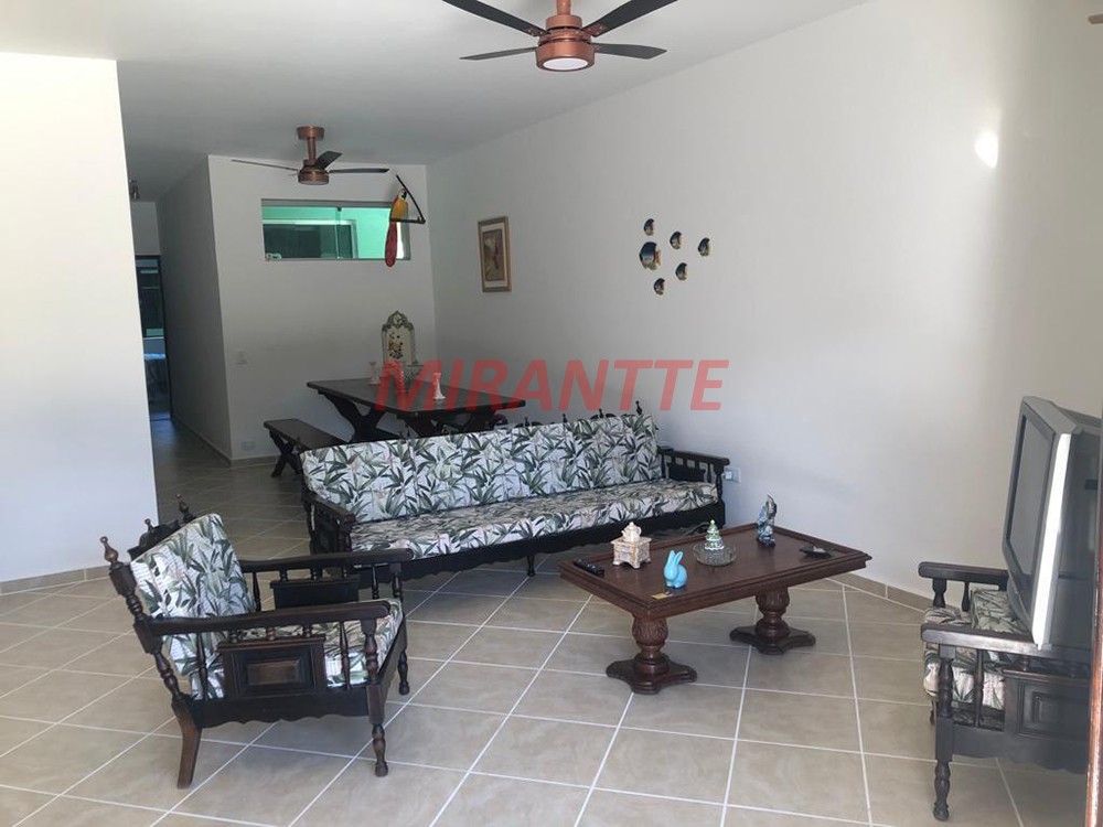 Casa terrea de 200m² com 3 quartos em Maresias