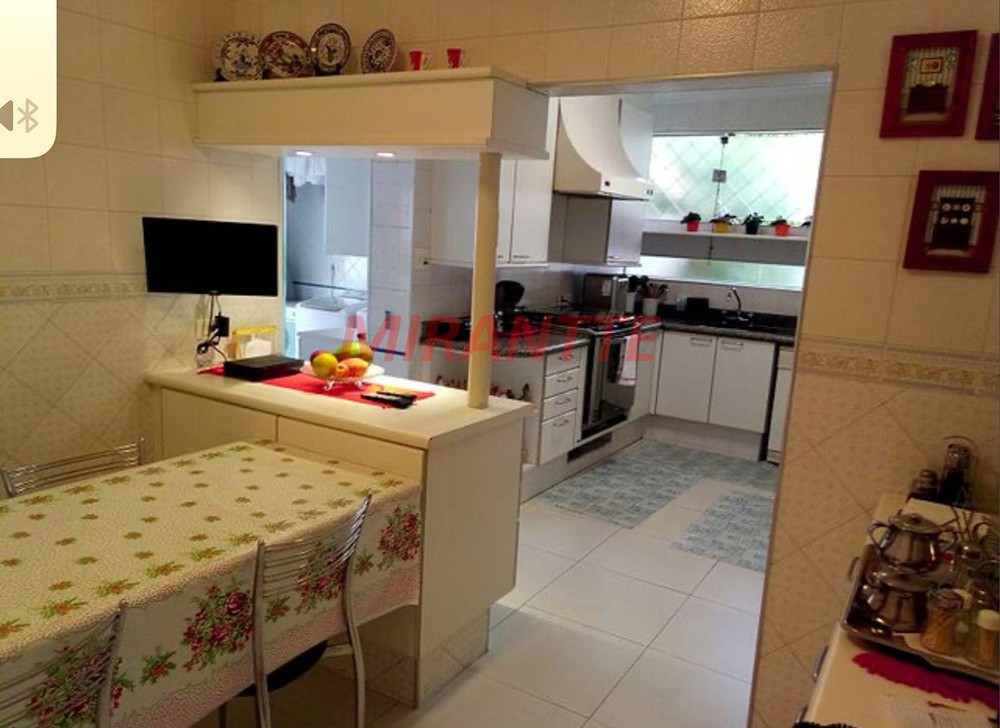 Casa terrea de 351m² com 4 quartos em Jardim Floresta