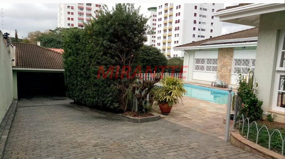 Casa terrea de 351m² com 4 quartos em Jardim Floresta