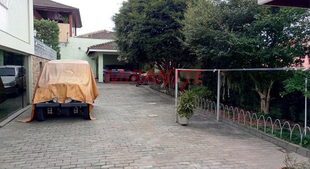Casa terrea de 351m² com 4 quartos em Jardim Floresta