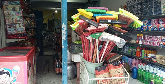 Comercial de 190m² com 6 quartos em Vila Rosaria