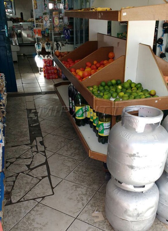 Comercial de 190m² com 6 quartos em Vila Rosaria