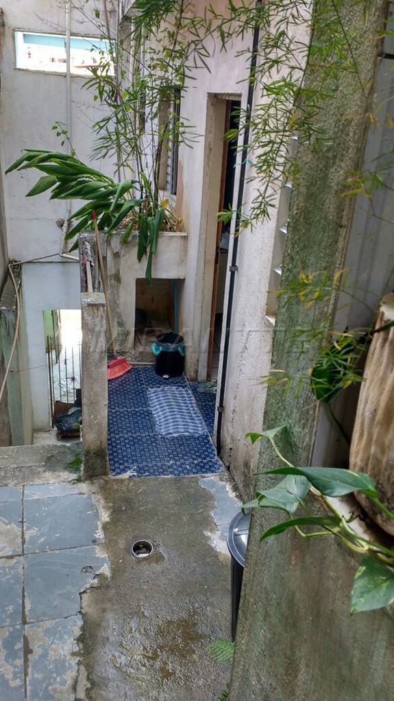 Comercial de 190m² com 6 quartos em Vila Rosaria