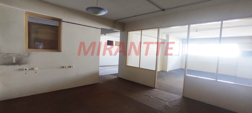 Comercial de 300m² em Casa Verde