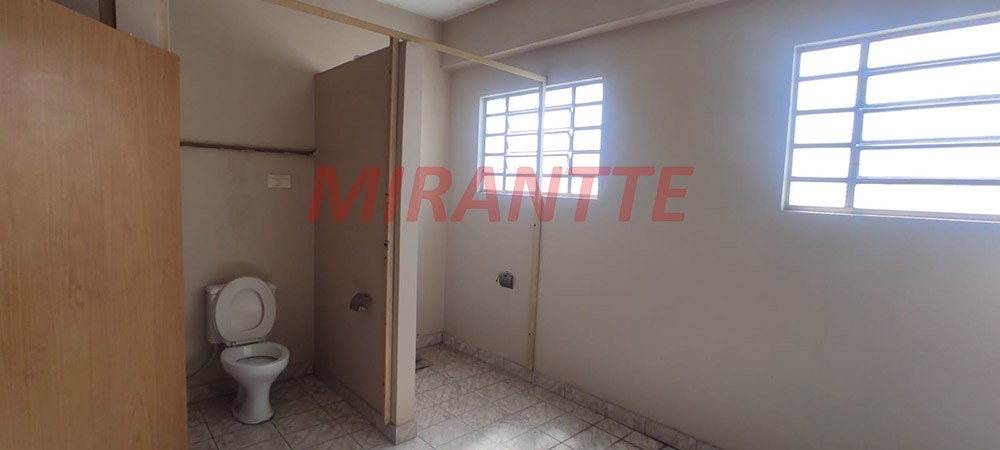 Comercial de 300m² em Casa Verde