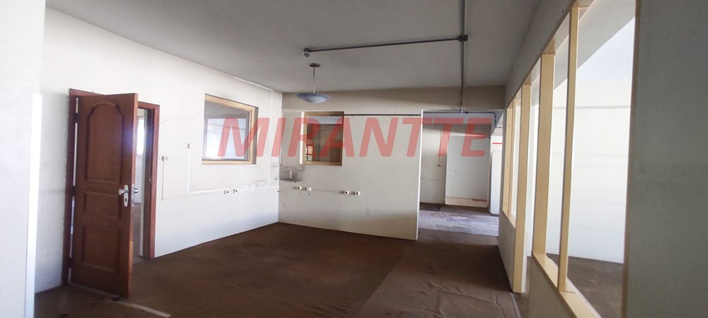 Comercial de 300m² em Casa Verde