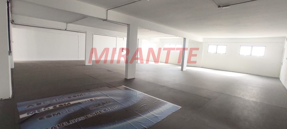 Comercial de 300m² em Casa Verde