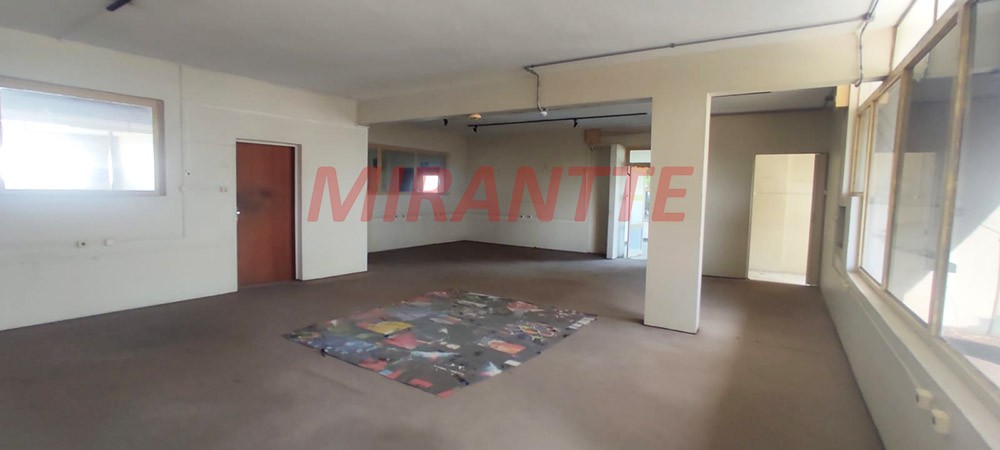 Comercial de 300m² em Casa Verde