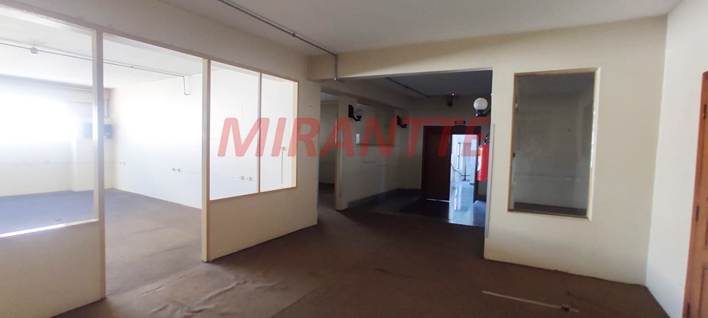 Comercial de 300m² em Casa Verde