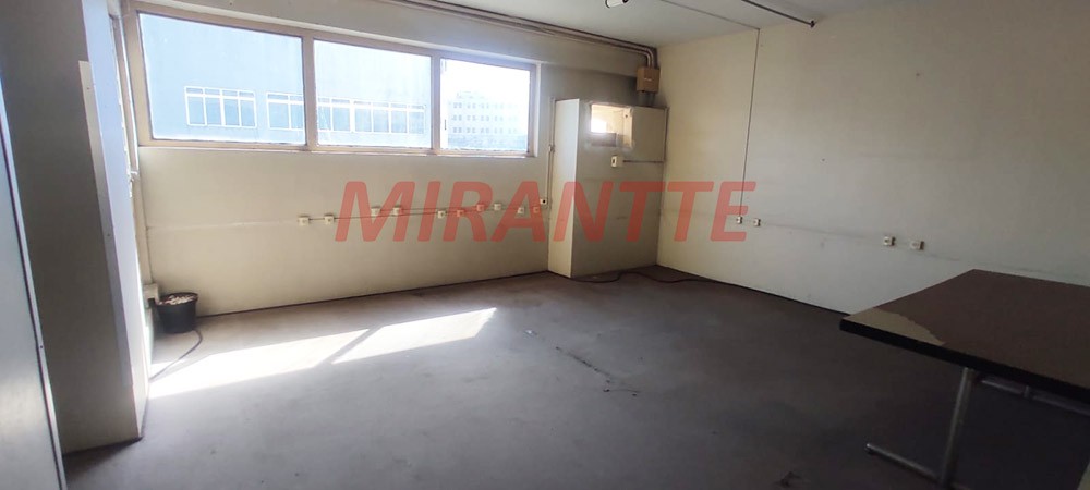 Comercial de 300m² em Casa Verde