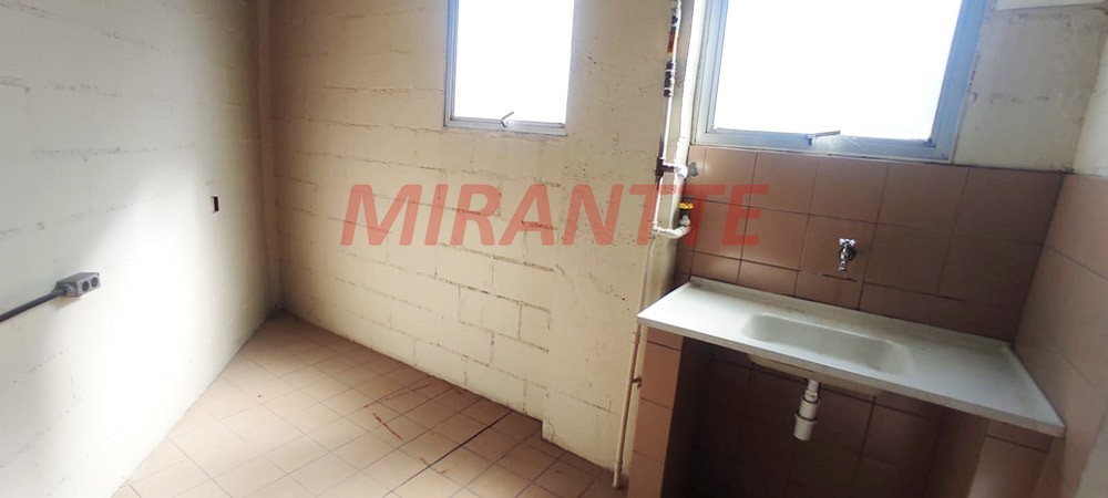 Comercial de 300m² em Casa Verde