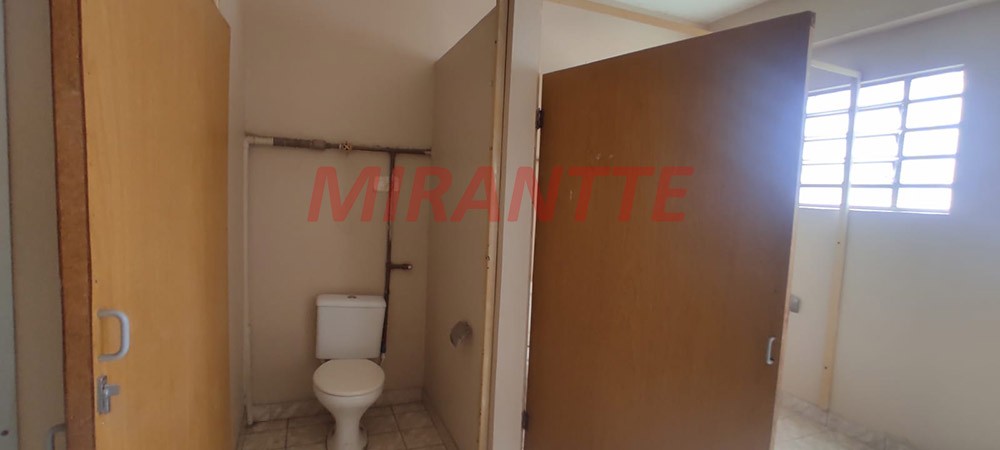 Comercial de 300m² em Casa Verde