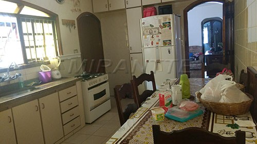 Casa terrea de 136m² com 3 quartos em Vila Gustavo