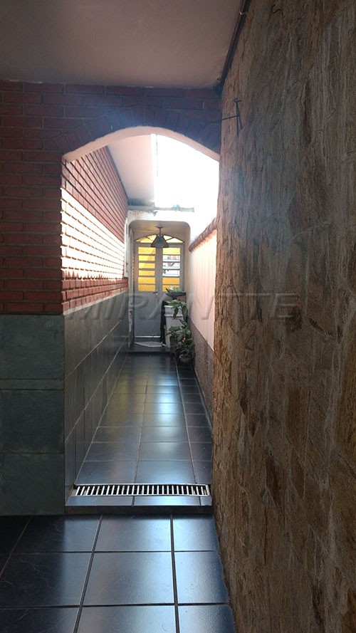 Casa terrea de 136m² com 3 quartos em Vila Gustavo