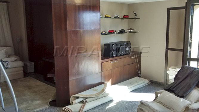 Cobertura duplex de 250m² com 3 quartos em Horto Florestal