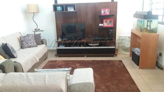 Casa terrea de 150m² com 2 quartos em Jardim São Paulo