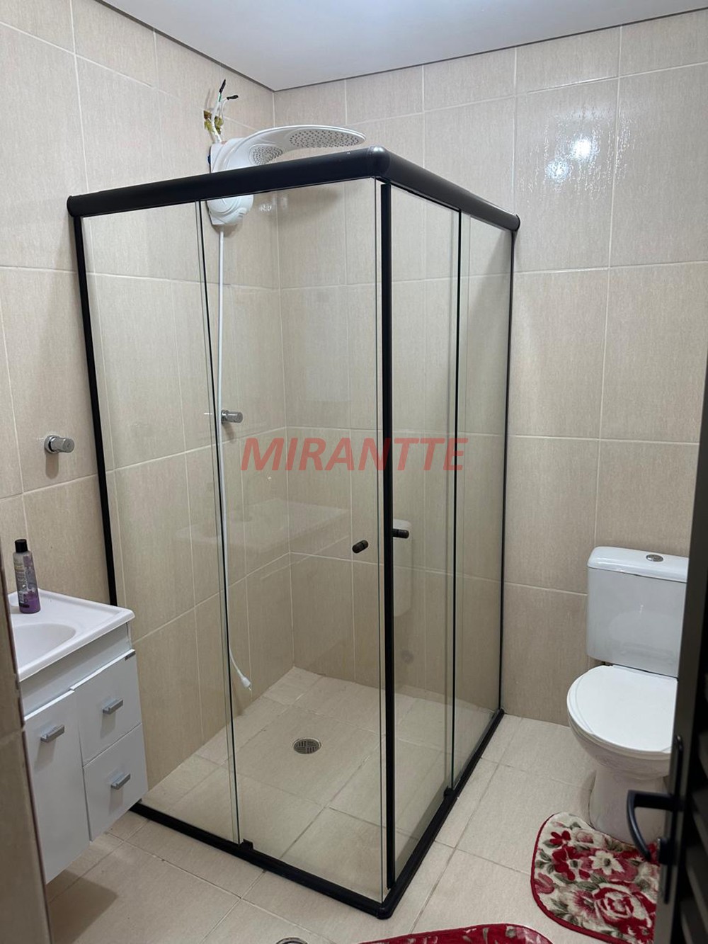Sobrado de 30000m² com 5 quartos em Serra Da Cantareira