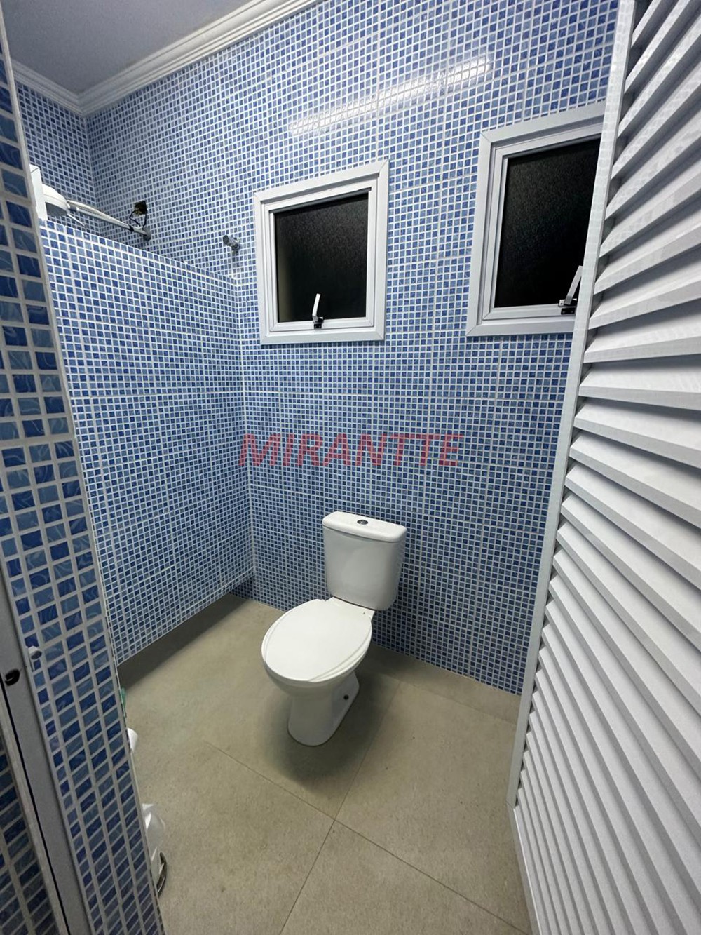 Sobrado de 30000m² com 5 quartos em Serra Da Cantareira