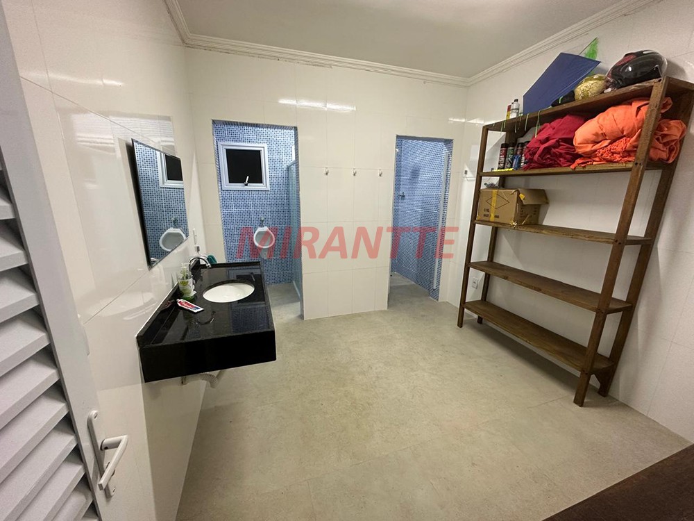 Sobrado de 30000m² com 5 quartos em Serra Da Cantareira