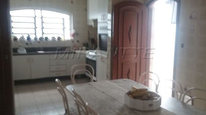 Sobrado de 226m² com 3 quartos em Jardim São Paulo