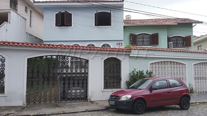 Sobrado de 226m² com 3 quartos em Jardim São Paulo