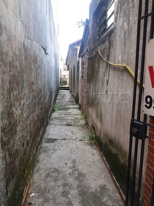 Casa terrea de 324m² com 2 quartos em Parque Vitória