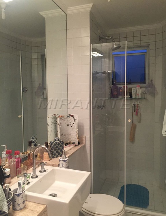 Apartamento de 73m² com 3 quartos em Jardim Ampliacao