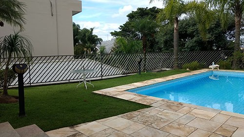 Sobrado de 450m² com 4 quartos em Jardim Ibiratiba