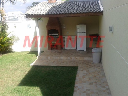 Cond. fechado de 100m² com 2 quartos em Vila Irmaos Arnoni