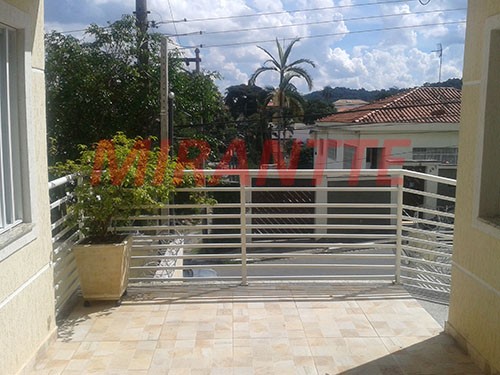 Cond. fechado de 100m² com 2 quartos em Vila Irmaos Arnoni
