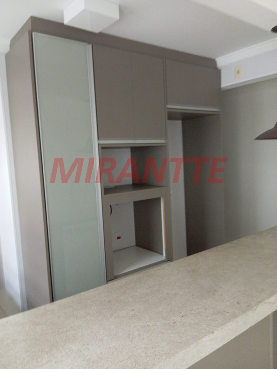 Apartamento de 60m² com 2 quartos em Santana