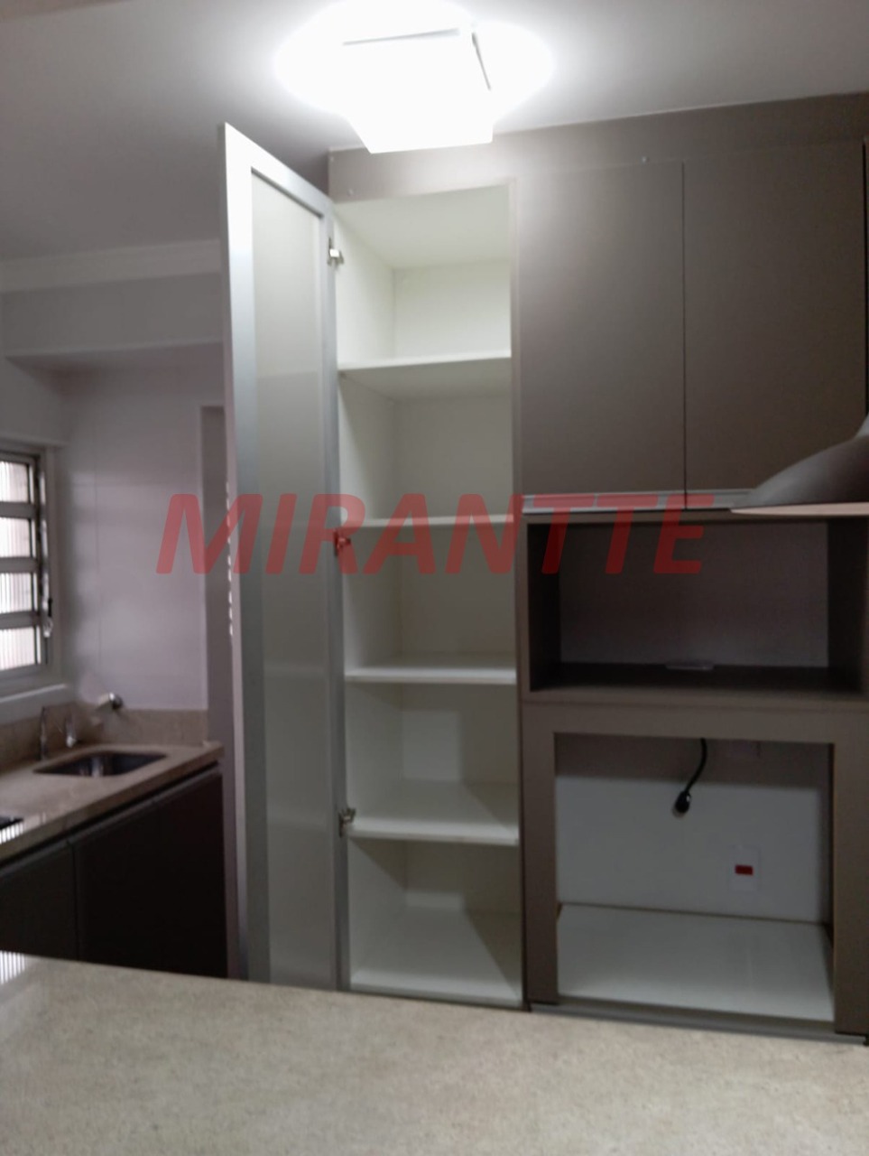 Apartamento de 60m² com 2 quartos em Santana